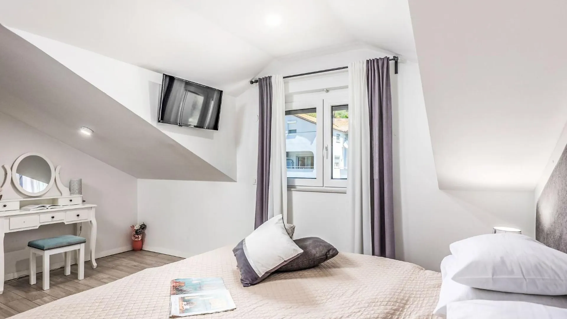 Holiday Home Manea By Interhome Tribalj  Croácia
